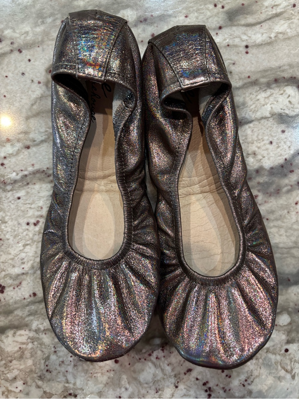 Iridescent Metallic Women's Ballet Flats - Shimmery Pewter
